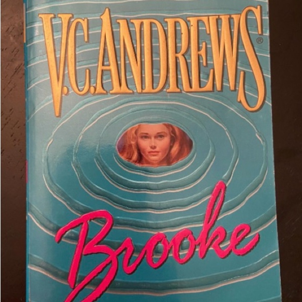 V.C. Andrews 'Brooke' Book